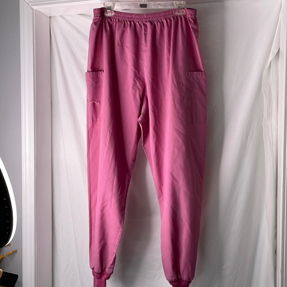 XL simply basic pink scrub pants with ankle cuffs AS IS